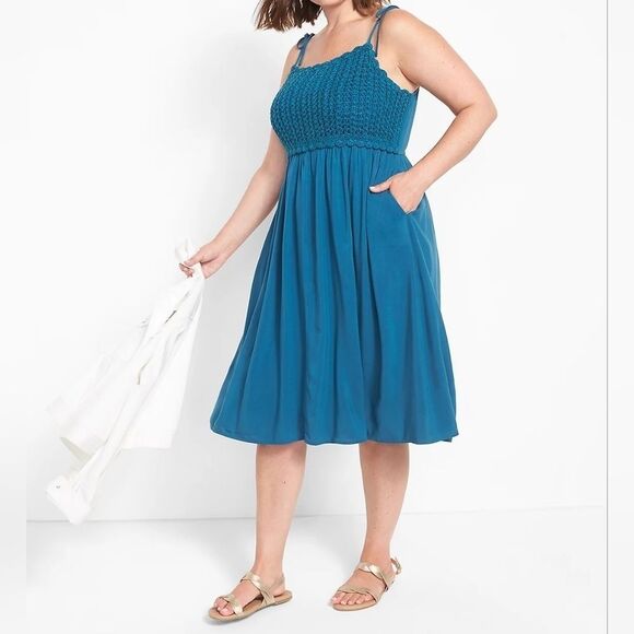 Lane Bryant Dresses & Skirts - LANE Bryant Crochet-Front Dress With Tie Shoulders